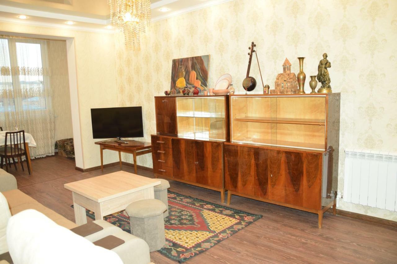Massiv Apt Jerevan Exteriér fotografie